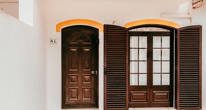Altura Beach Villa by GT House