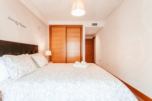 Apartment - Modern Elegant 2 Bedroom in Amadora by GT House (Amadora)