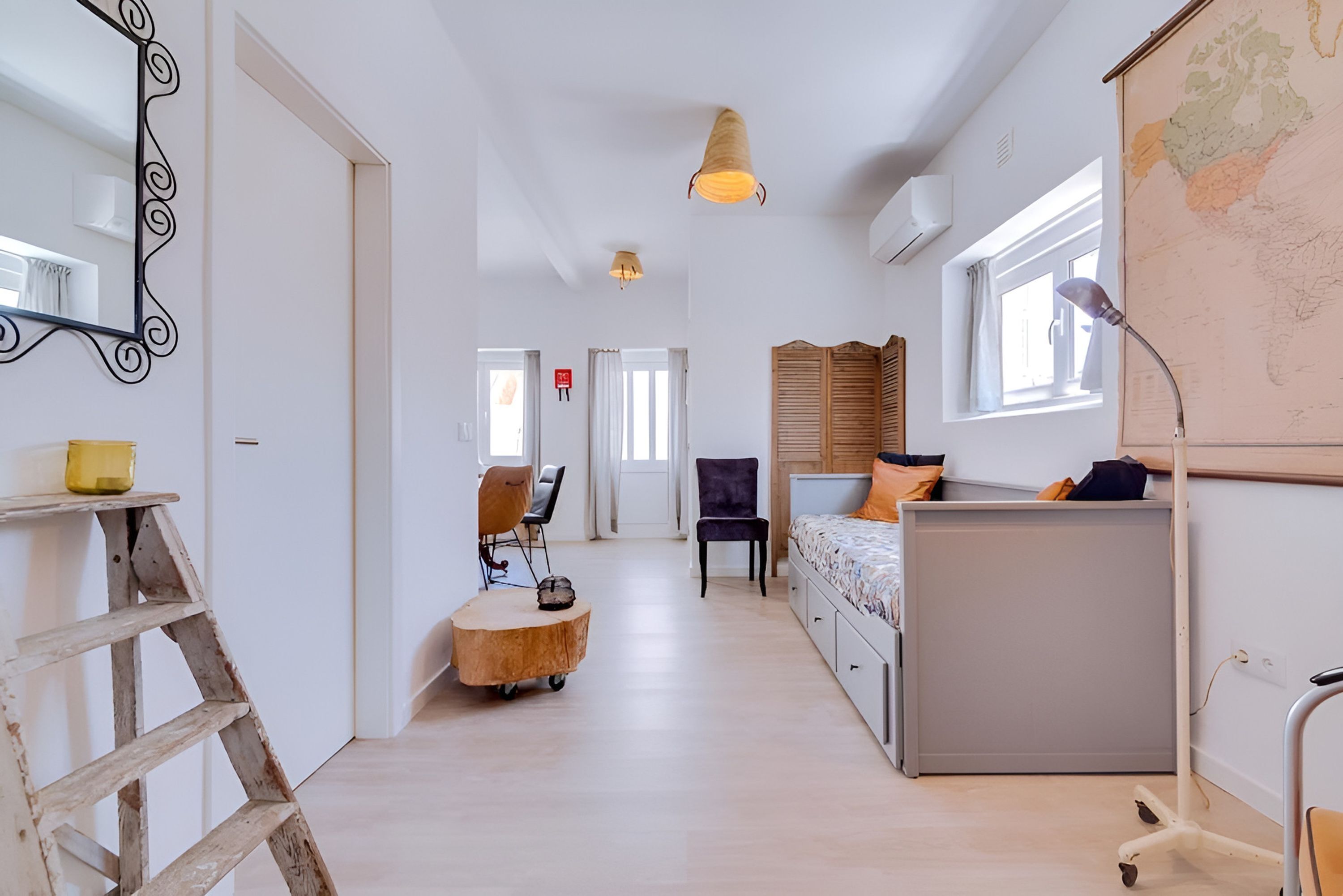 House | 1 bedroom