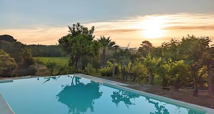 Bonjardim Boutique Villa by Gt House