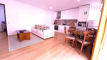 House | 1 bedroom