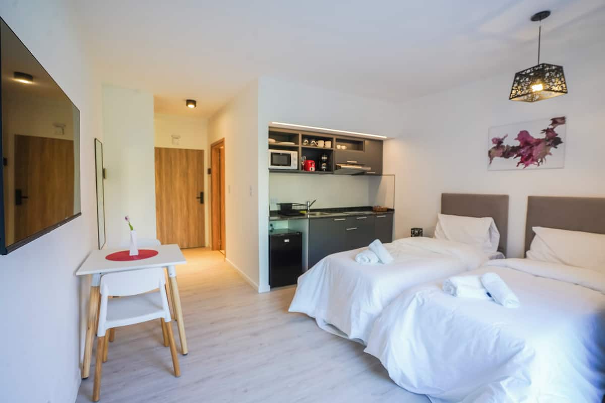 標準開放式客房, 陽台