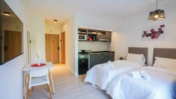 Studio Standard, balcon