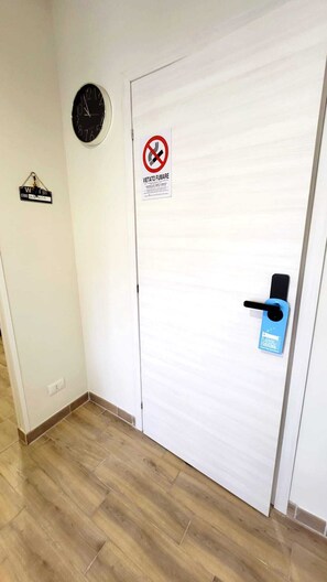 Interior - HuB ROME Tourist Accommodation (Roma)