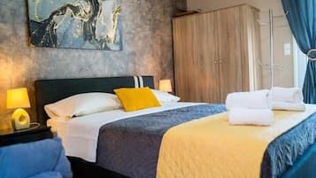 Leilighet, balkong, hageutsikt