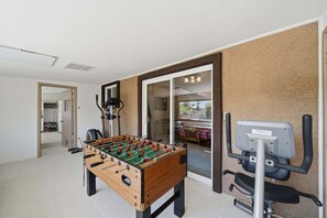 Spielezimmer