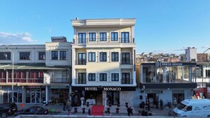 Exterior - Hotel Monaco (Kamez)