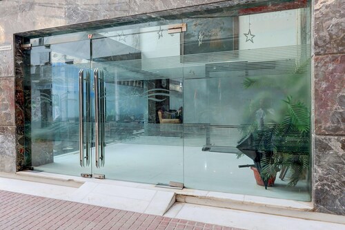 Townhouse Oak New Delhi Railway Junction