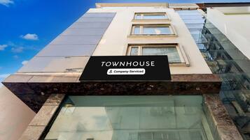 House | Exterior detail