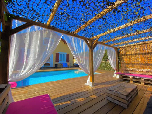 "La Maison Zebulon"  3 nuits minimum 99€/j (hors juillet/aout) Nous consulter