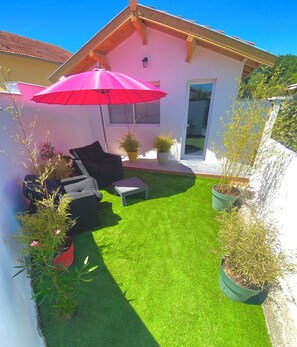 Terrace/patio - "La Maison Zebulon" 3 nights minimum 99€/j (except July/August) Contact us (Saint-Vincent-de-Paul)