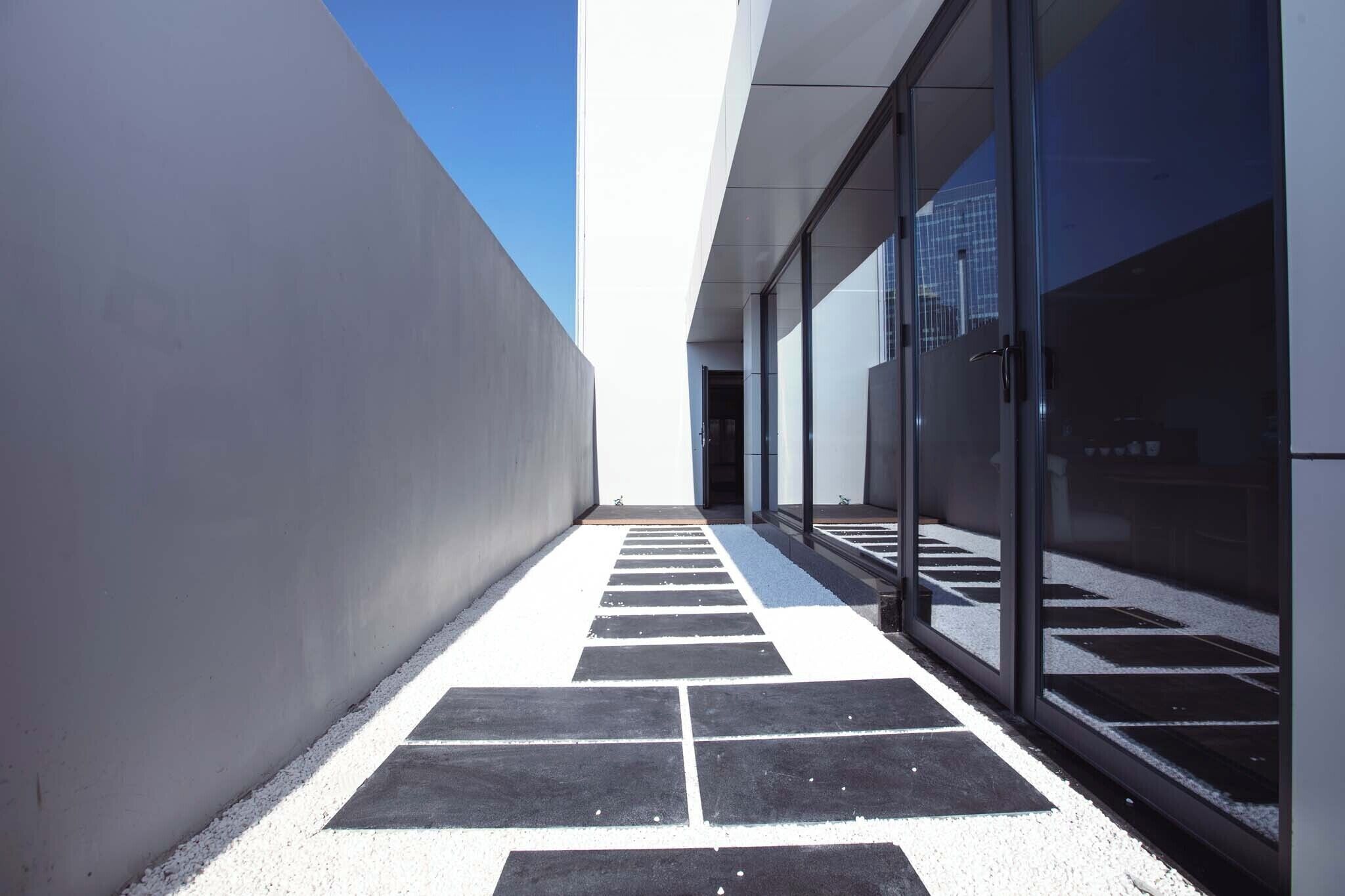 Premier Suite, City View | Terrace/patio