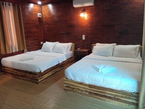 ห้องซูพีเรียทวิน, ระเบียง, วิวสวน