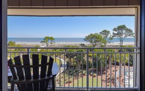 Property grounds - MyStay at 408 Ocean Dunes |Oceanfront |Walk to Coligny |Heated Pool |Sleeps 4 (Hilton Head Island)