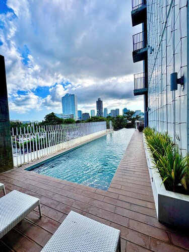 Elle's Haven Staycation