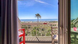 Interior - MyStay at 311 Breakers | Direct Oceanfront Villa + Heated Pool (Hilton Head Island)