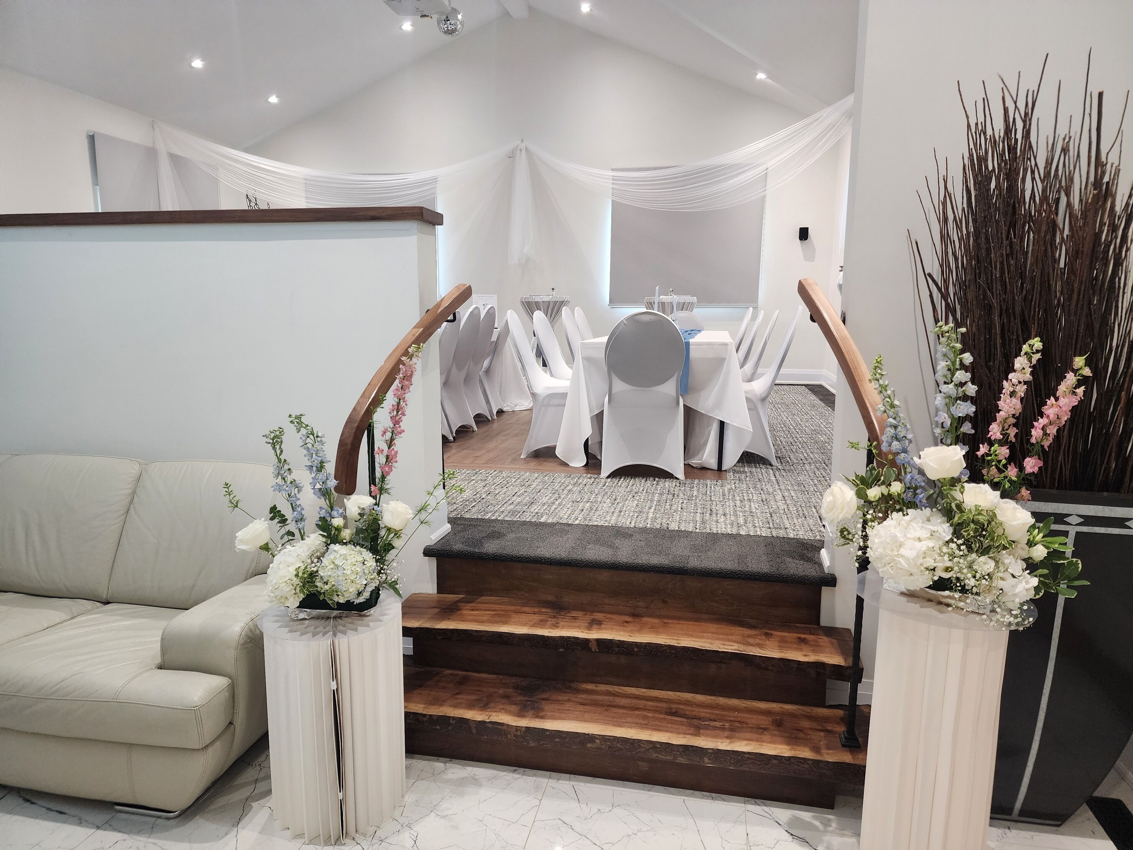 Luxury Chalet, Entertain Up To 70 People, Waterfall, Firepit, Putting Green. - Burlington