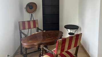 Comfort Triple Room, Courtyard View