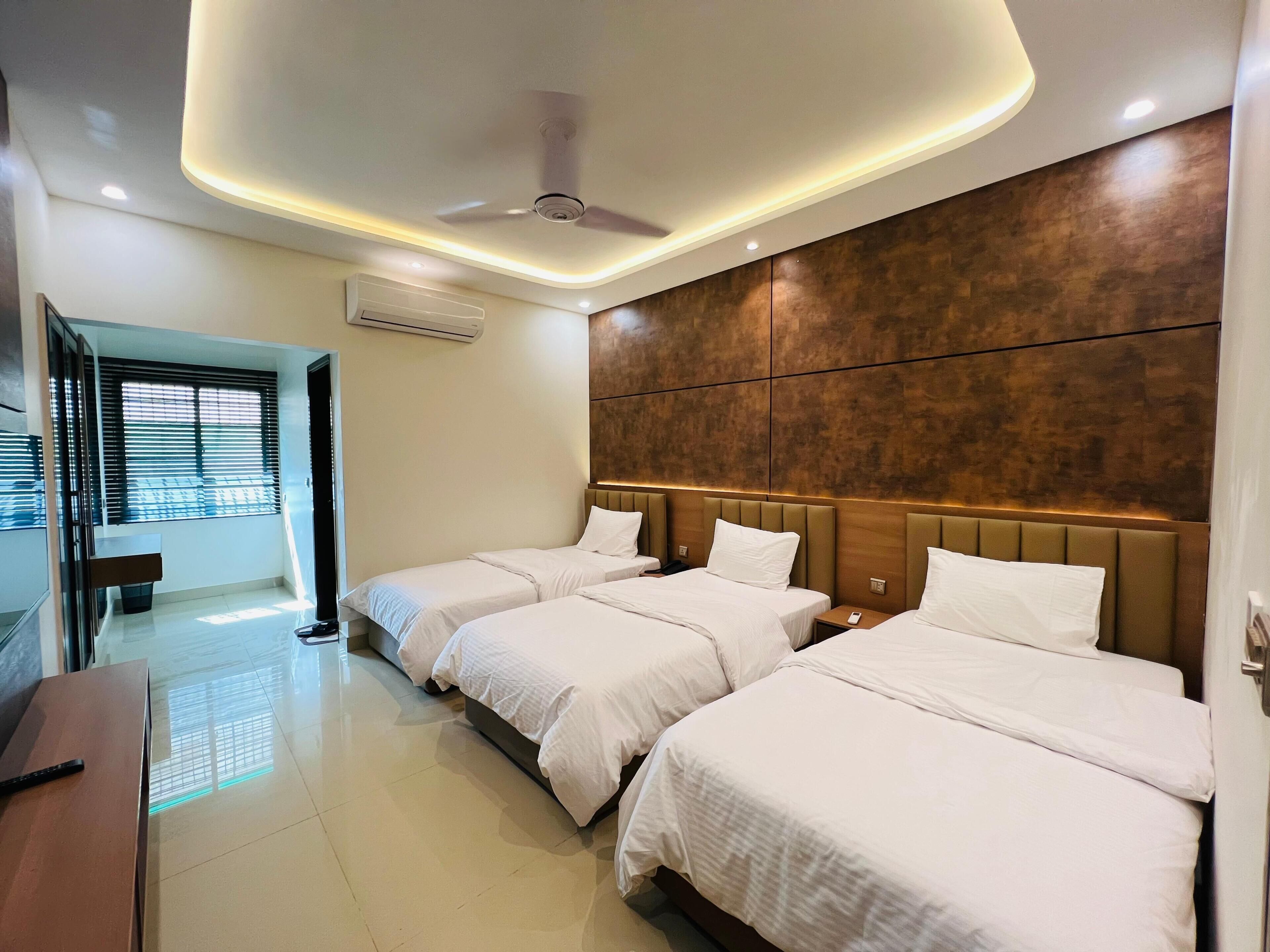 Superior-Doppel- oder -Zweibettzimmer