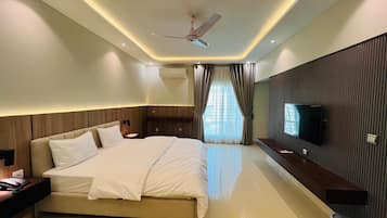 Superior-Doppel- oder -Zweibettzimmer