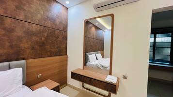 Kamar Double atau Twin Superior