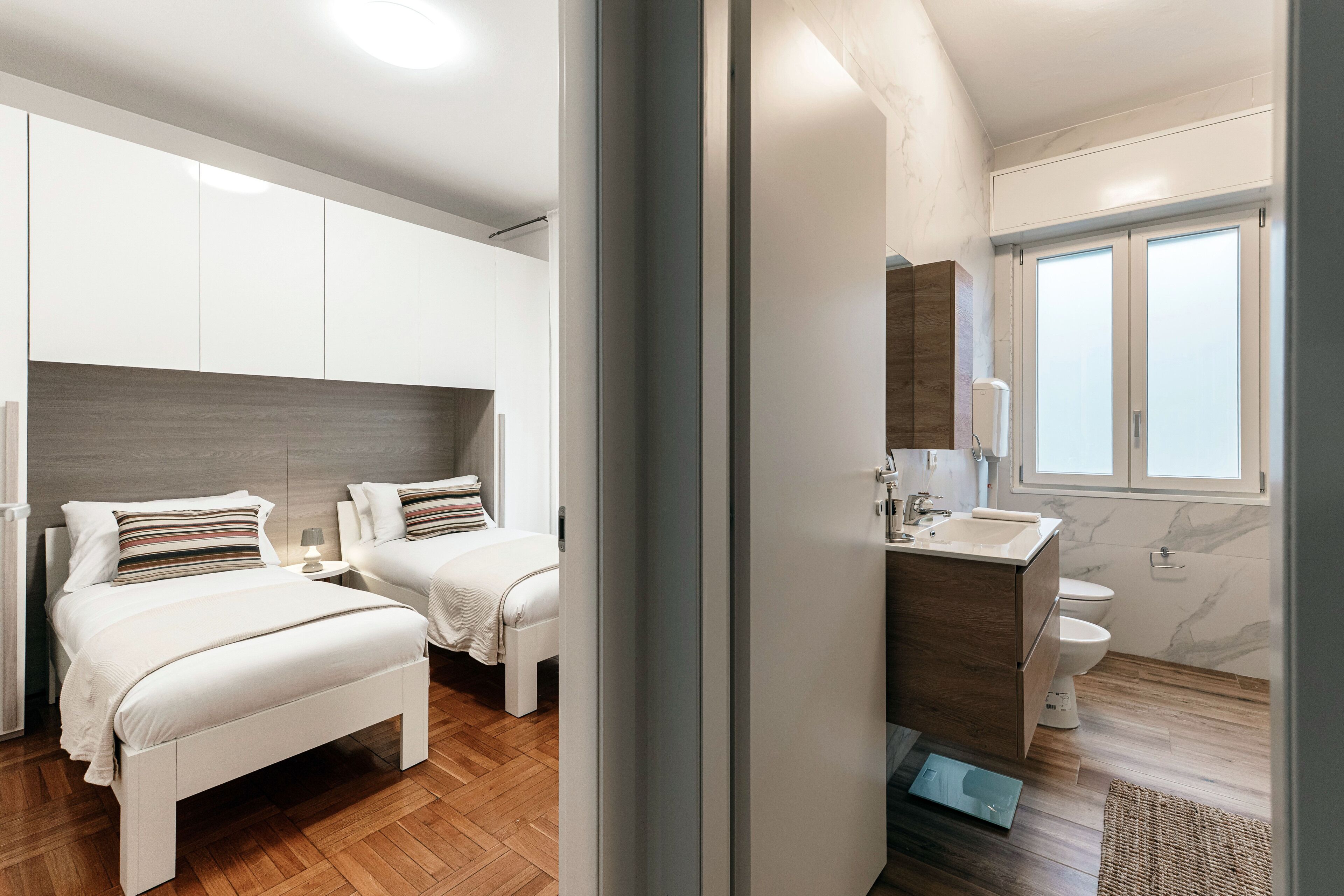 Appartamento | Bagno | Doccia, set di cortesia gratuito, asciugacapelli, bidet