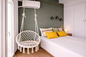 Bügeleisen/Bügelbrett, Reisekinderbett, WLAN, Bettwäsche