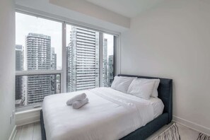 WiFi, bed sheets - Stylish 2BR in Entertainment District + Fast WiFi (Toronto)