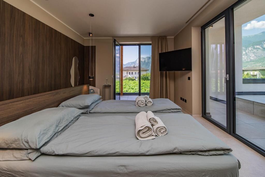 Chambre Double, vue montagne