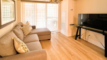 Junior Suite | Living area