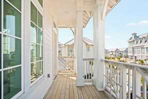 House (4 Bedrooms) | Interior - Gulf Giggles 160 Tai-g (Port Aransas)