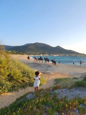 Beach nearby - Air-conditioned Studio 'Sant Ambrogggio' – Terrace with Sea View and Sunset (Lumio)