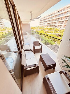 Terrace/patio - Oceanfront Apartment with Access to the Exclusive Beach Club (Cartagena)