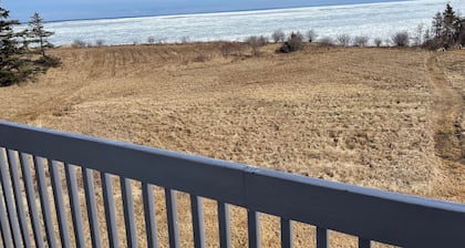 Ocean Front Cozy Cottage Overlooking Prince Edward Island.