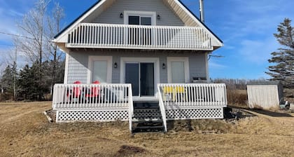 Ocean Front Cozy Cottage Overlooking Prince Edward Island.