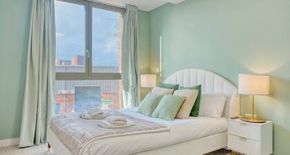 Trafford Garden Stays B201