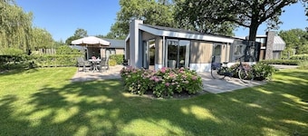 6-person Chalet in Biddinghuizen
