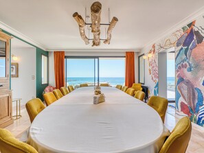 Dining - Villa Océans: Oceanfront, Pool, Spa, Sleeps 15 in Bretignolles sur Mer (Bretignolles-sur-Mer)