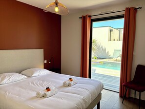 Room - Villa Rosemonde: Pool, Pétanque, Walk to Beach, Sleeps 8 in Brétignolles (Bretignolles-sur-Mer)