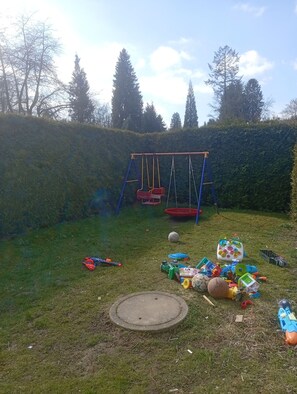 Children's area - 3 room apartment first floor (Marienheide)