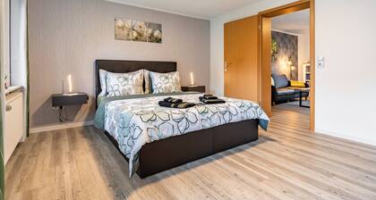 Pfötchen-Residenz Neu Stuer: Holiday Home with Garden, Terrace, WLAN, Dog-Friendly