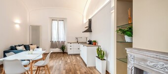 Volte Lake House