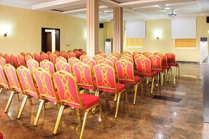 Meeting facility - Gomara Hotel And Suites (Ogoja)
