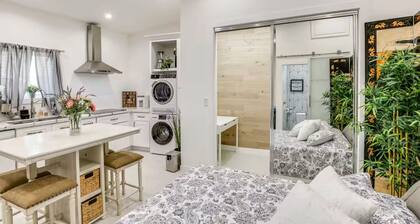 Modern East LA Studio-Private Patio-Dodgers/DTLA