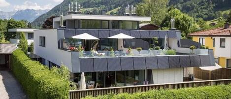 スーペリア アパートメント バルコニー レイクビュー | 外観