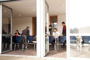 Outdoor dining - Large group house in the Harz Mountains - ideal for families, friends & time out together (Braunlage)