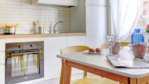Ảnh chưa phân loại, 5 trong số 29 ảnh, nút
