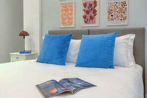 Apartemen Comfort | Tirai kedap cahaya, setrika/meja setrika, dan Wi-Fi gratis