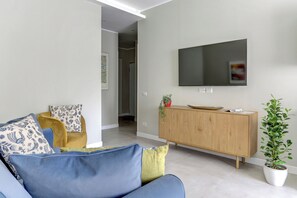 Comfort Apartment | Living area - San Giovanni Appia Park Modern Apartment with Balcony Metro A 10 Min City Center (Rome)