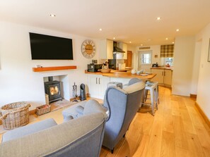 Living area - Wayside Farm (Richmond)